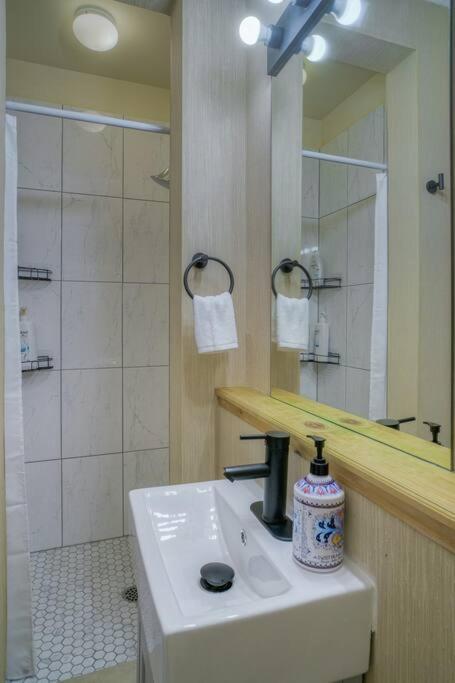 5 Mins To Banff - Cozy Townhome 2Br&2Bath - Banff Pass Included Canmore Kültér fotó